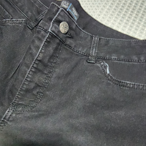 LEE RIDERS EUC WOMEN'S SIZE 16P WINTER LINED DENIM BLUE JEANS - Picture 2 of 6